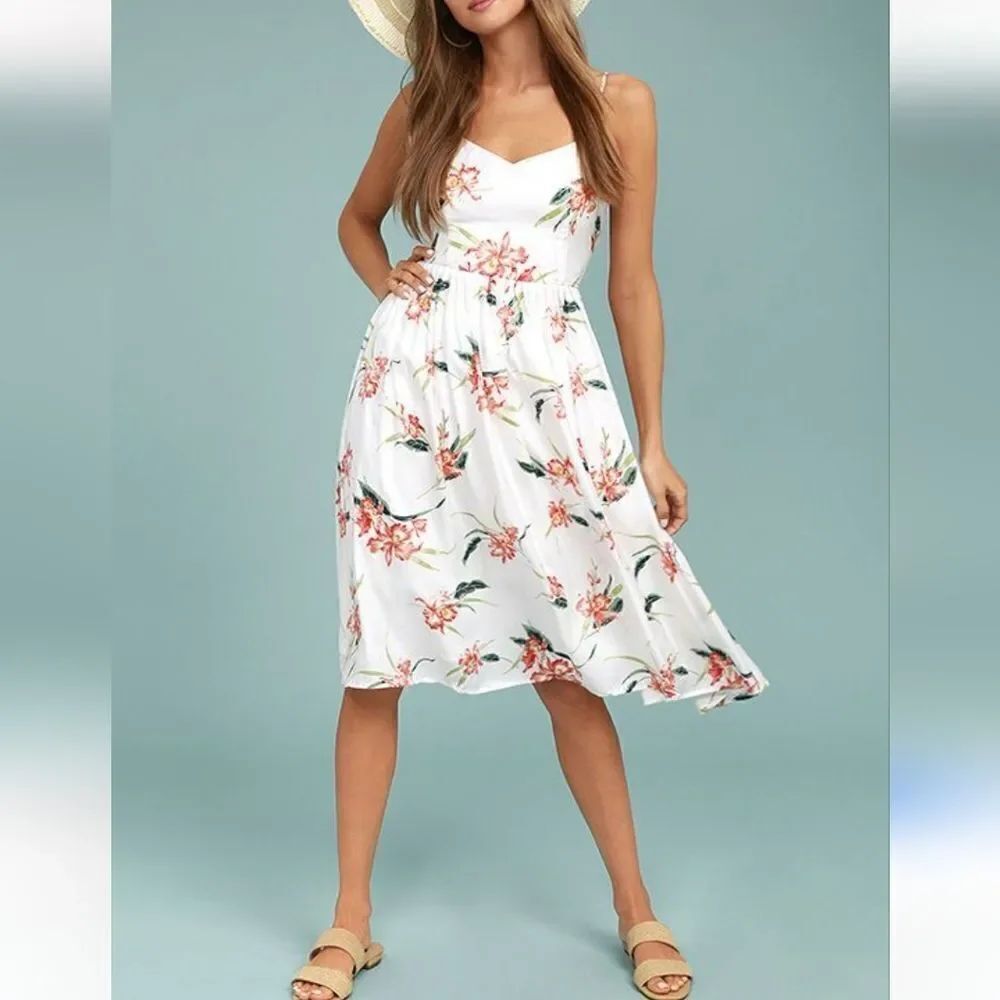 BB Dakota Lila Floral Print Midi Dress . Coastal Cowgirl,  Beachy, Tomato Girl